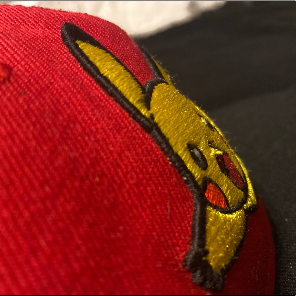 🔮3/$20🔮Pikachu SnapBack - Picture 3 of 3